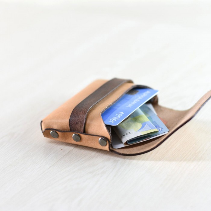 Handmade leather wallet with strap 