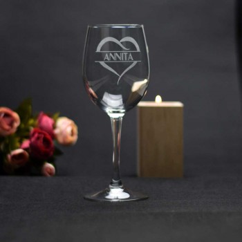 Wine glass gift for couples