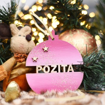 Ξύλινο Χειροποίητο Χριστουγεννιάτικο στολίδι με όνομα Satin Pink