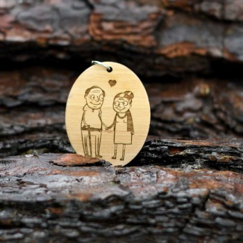 Wooden keychain with a favorite couple